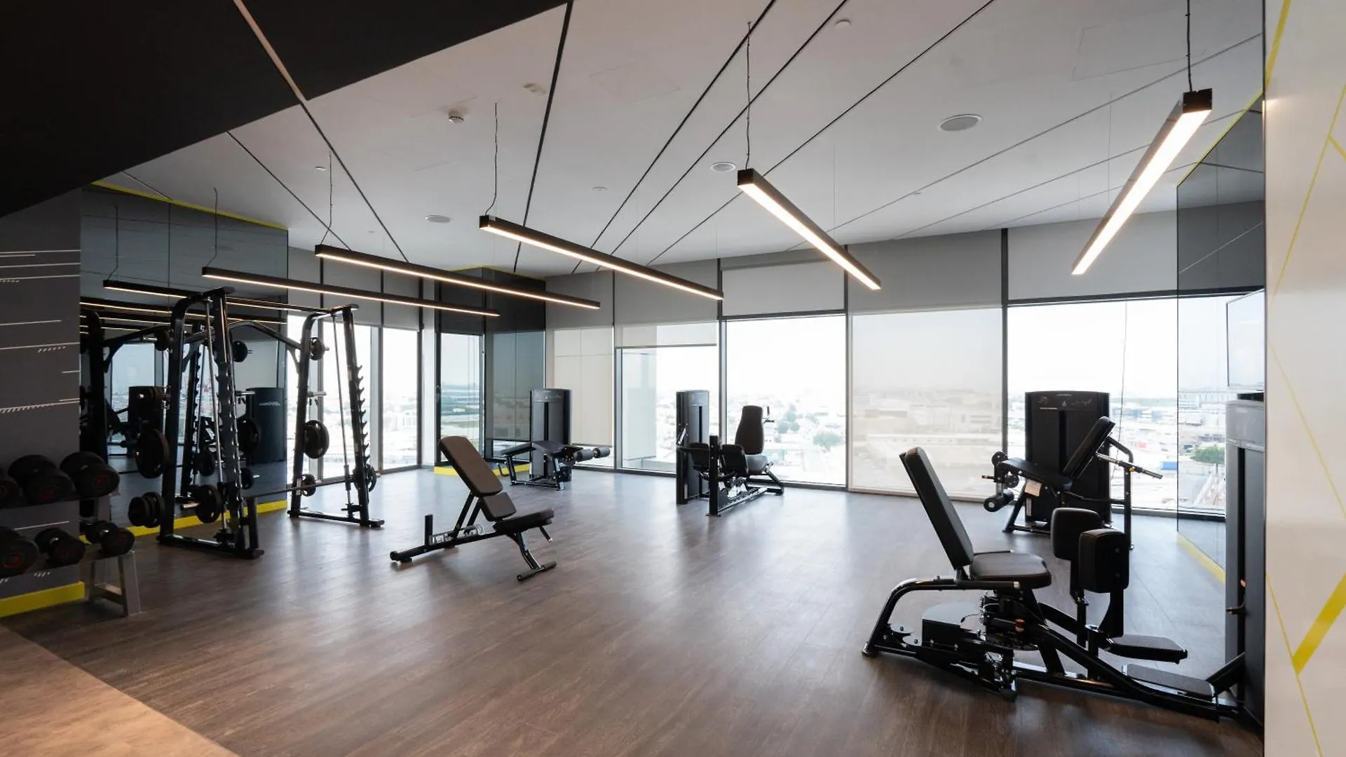 Ay-Konic View I 2 Bedroom Aprtment Near Burj Khalifa Dubai