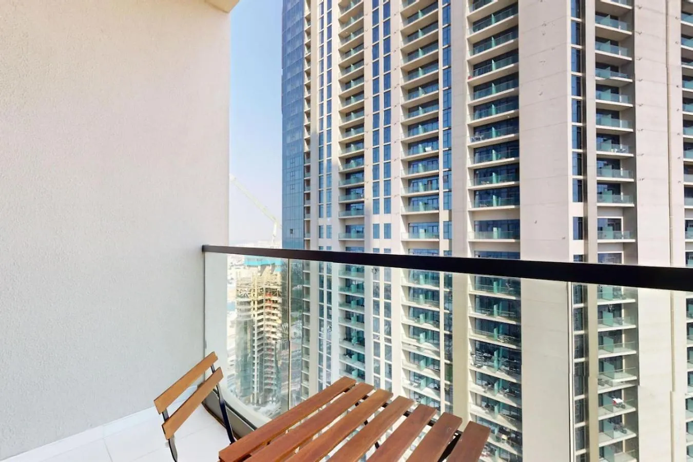 Apartamento Ay-Konic View I 2 Bedroom Aprtment Near Burj Khalifa Dubai Emirados Árabes Unidos